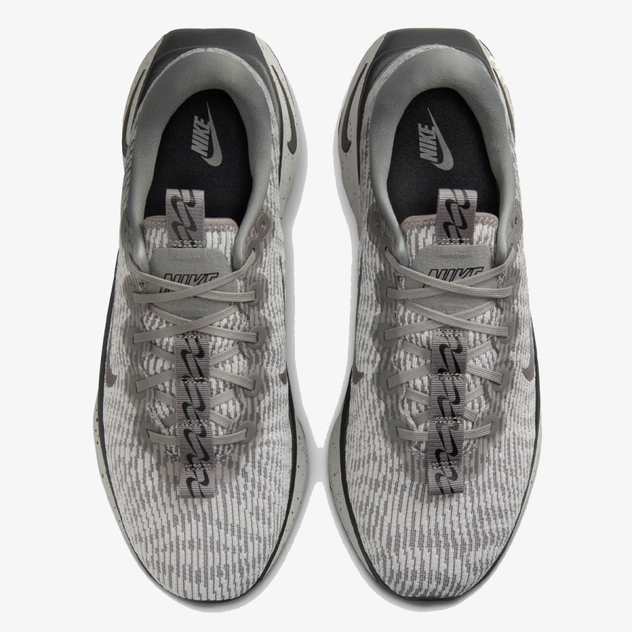 Nike Sneaker Motiva 