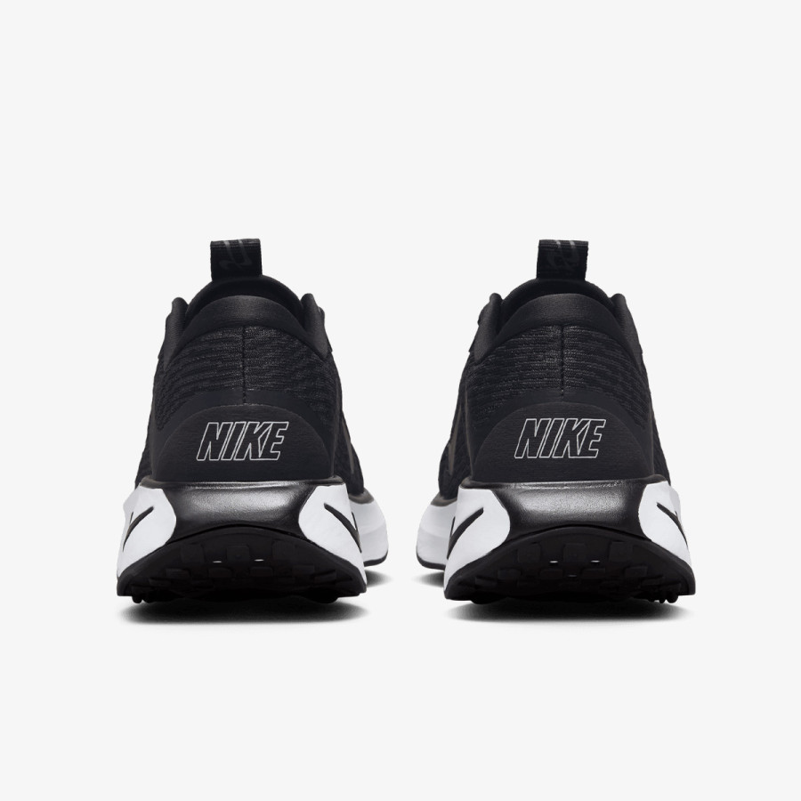 Nike Sneaker Motiva 