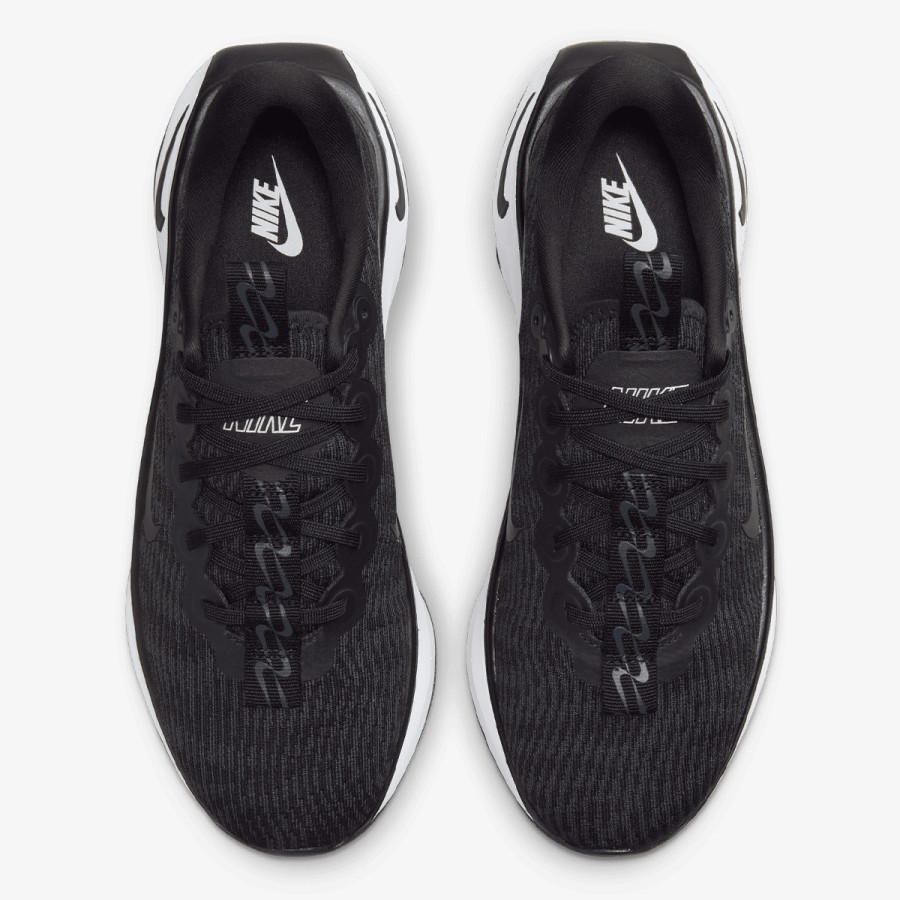 Nike Sneaker Motiva 