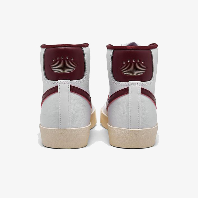 Nike Sneaker W BLAZER MID '77 SE 