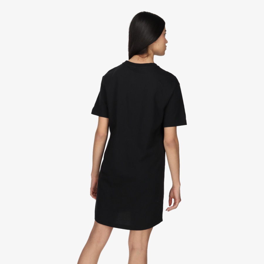 Nike Ruhák Sportswear Essential 