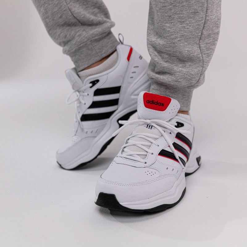 Adidas Sneaker Strutter 