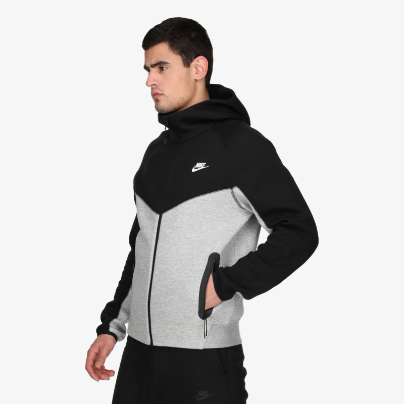 Nike Pulóver Tech Fleece 