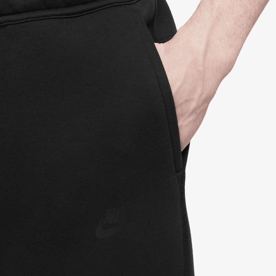 Nike Melegítőnadrág Tech Fleece 