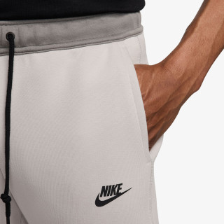 Nike Melegítőnadrág Tech Fleece 