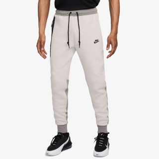 Nike Melegítőnadrág Tech Fleece 