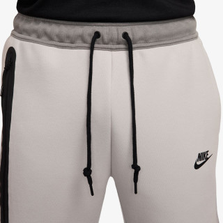 Nike Melegítőnadrág Tech Fleece 