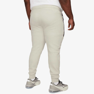 Nike Melegítőnadrág Tech Fleece 