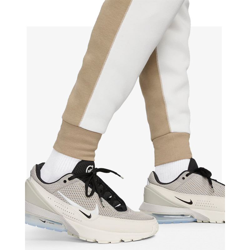 Nike Melegítőnadrág Tech Fleece 