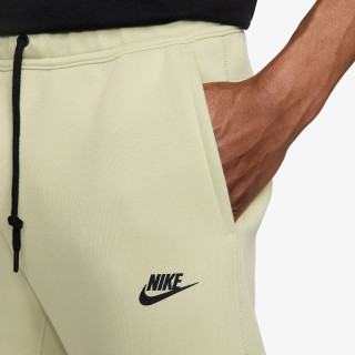 Nike Melegítőnadrág Tech Fleece 