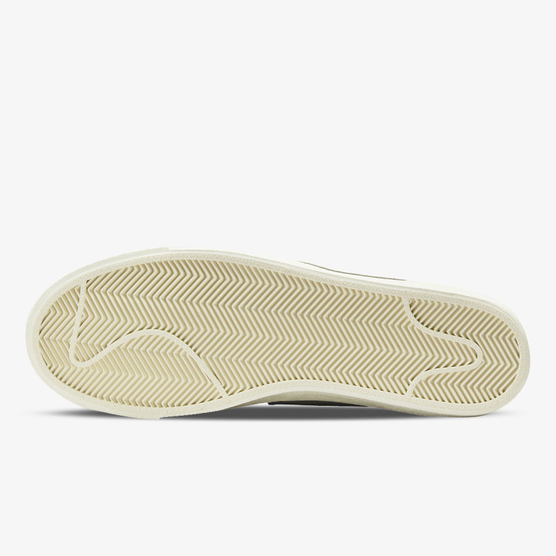 Nike Sneaker BLAZER LOW '77 JUMBO SE FUFR 