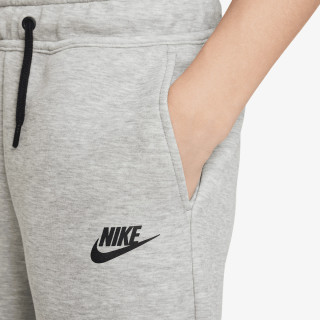 Nike Rövidnadrág Tech Fleece 