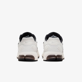 Nike Sneaker W NIKE ZOOM VOMERO 5 