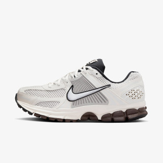 Nike Sneaker W NIKE ZOOM VOMERO 5 