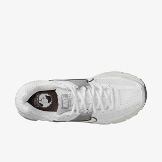 Nike Sneaker Zoom Vomero 5 
