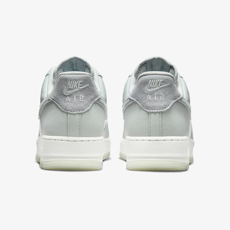 Nike Sneaker Air Force 1 '07 LV8 2 