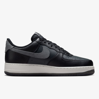 Nike Sneaker Air Force 1 '07 LV8 2 