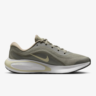 Nike Sneaker Journey Run 