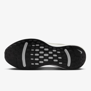 Nike Sneaker Journey Run 