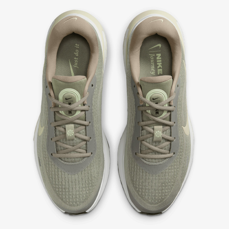 Nike Sneaker Journey Run 