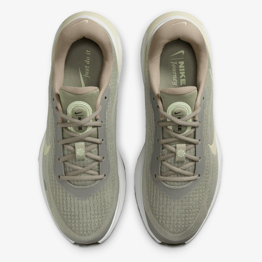 Nike Sneaker Journey Run 