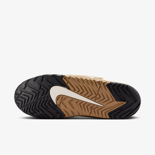 Nike Sneaker Jam 