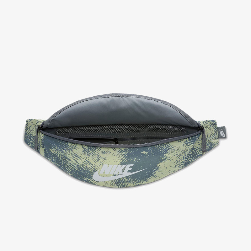 Nike Kis táska Heritage 