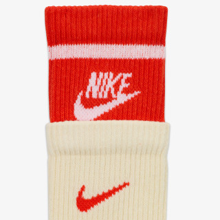 Nike Zokni Everyday Plus 