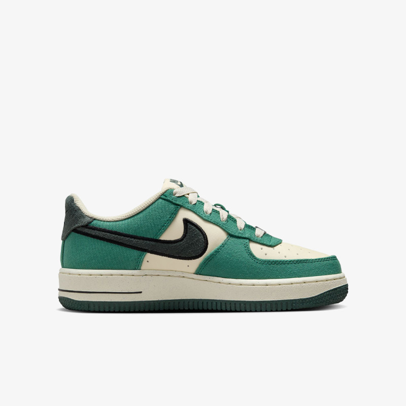 Nike Sneaker Air Force 1 LV8 3 