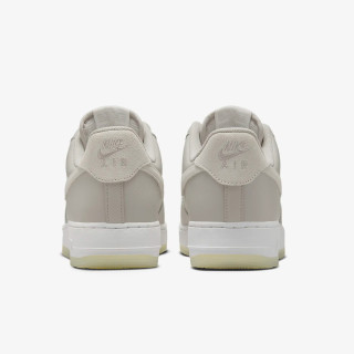 Nike Sneaker Air Force 1 '07 LV8 