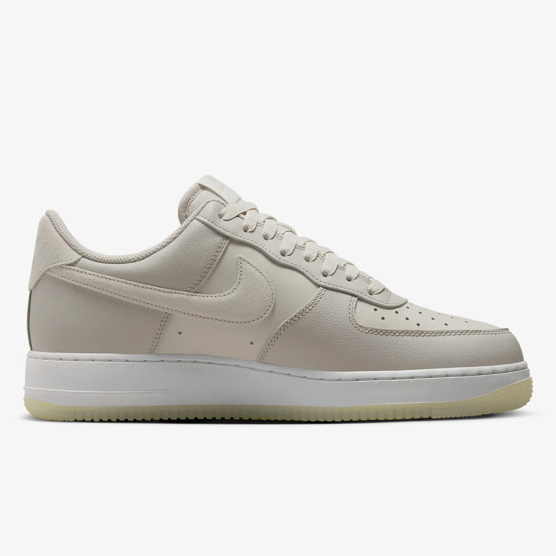 Nike Sneaker Air Force 1 '07 LV8 