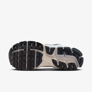 Nike Sneaker Zoom Vomero 5 C.O.R. 
