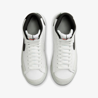 Nike Sneaker Blazer Mid '77 SE 