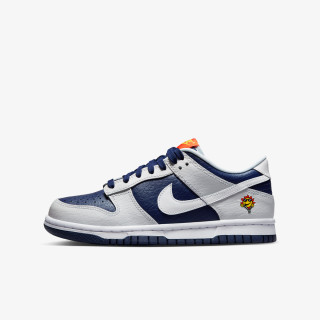 Nike Sneaker DUNK 
