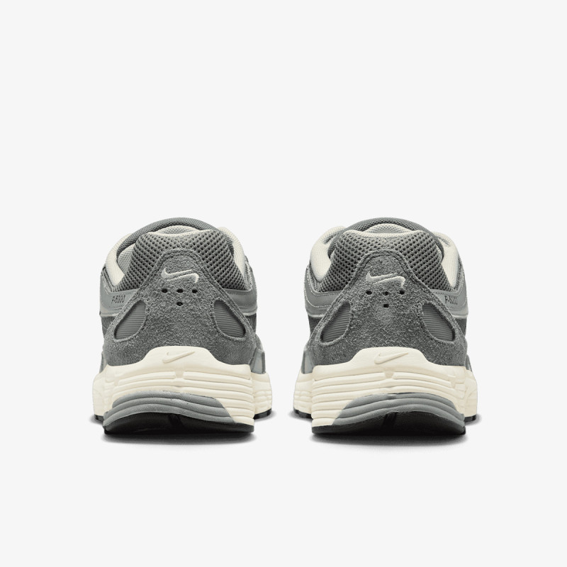 Nike Sneaker NIKE P-6000 SPNT 
