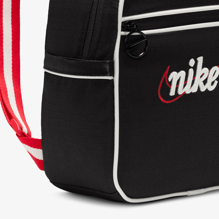 Nike Hátizsák NSW FUTURA 365 MINI BKPK-RETRO 