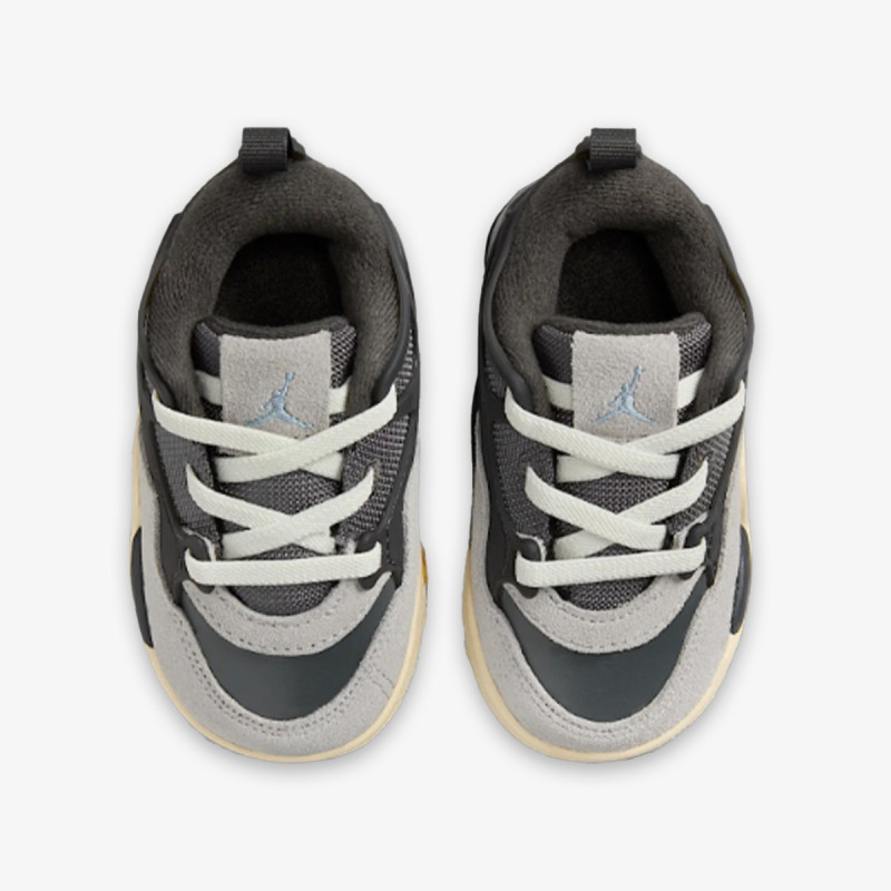 Nike Sneaker Air Jordan 4 RM 