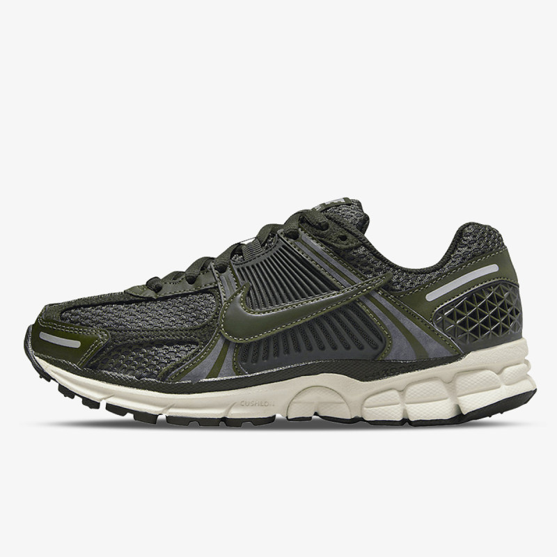 Nike Sneaker W NIKE ZOOM VOMERO 5 K 
