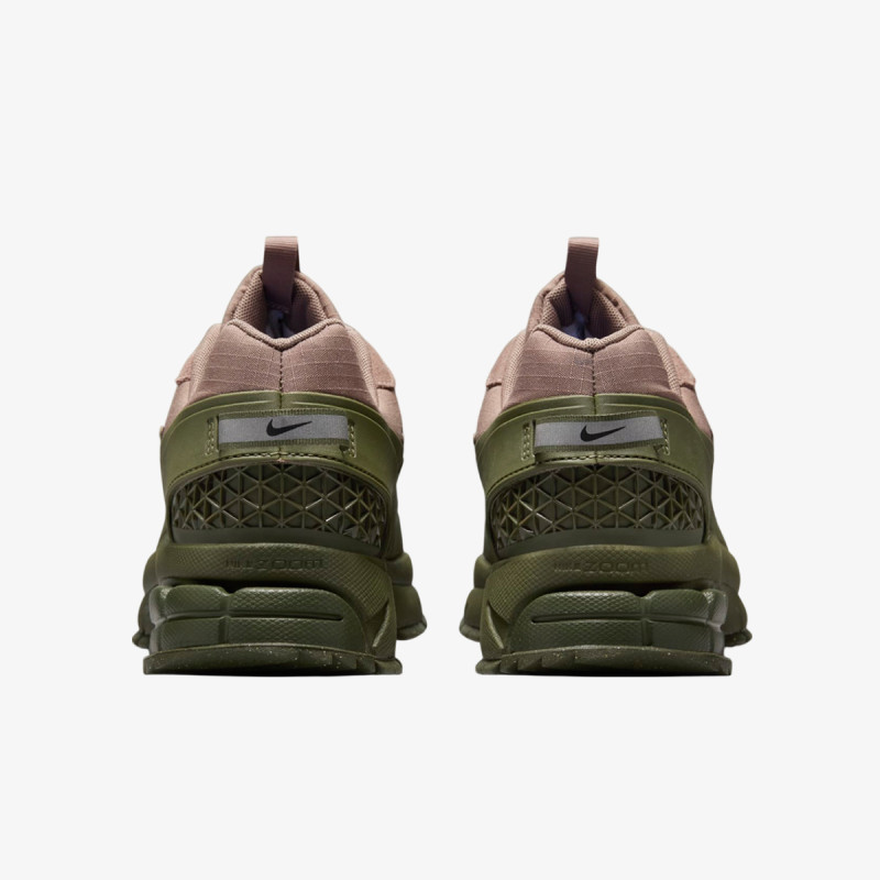 Nike Sneaker NIKE ZOOM VOMERO ROAM 