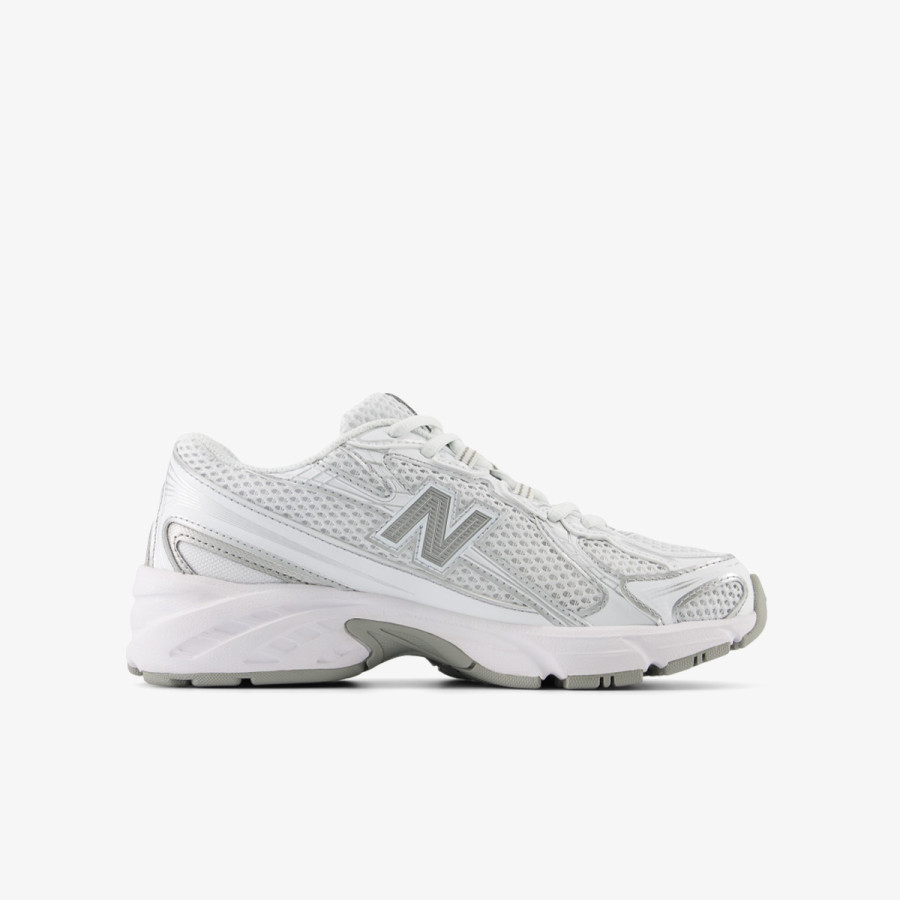 New Balance Sneaker K 740 