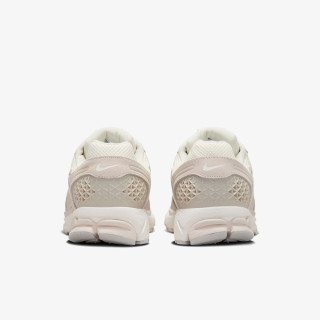 Nike Sneaker Vomero 5 