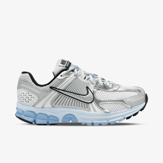Nike Sneaker Vomero 5 