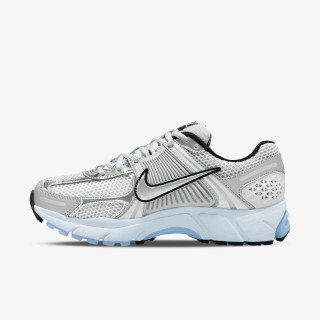Nike Sneaker Vomero 5 