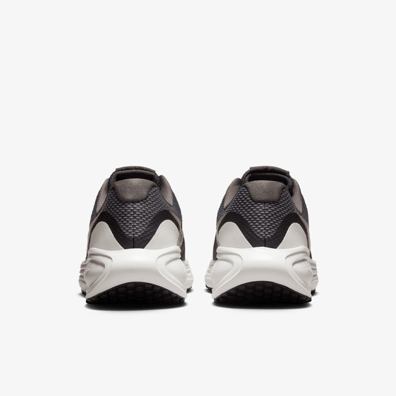 Nike Sneaker W NIKE REVOLUTION 8 