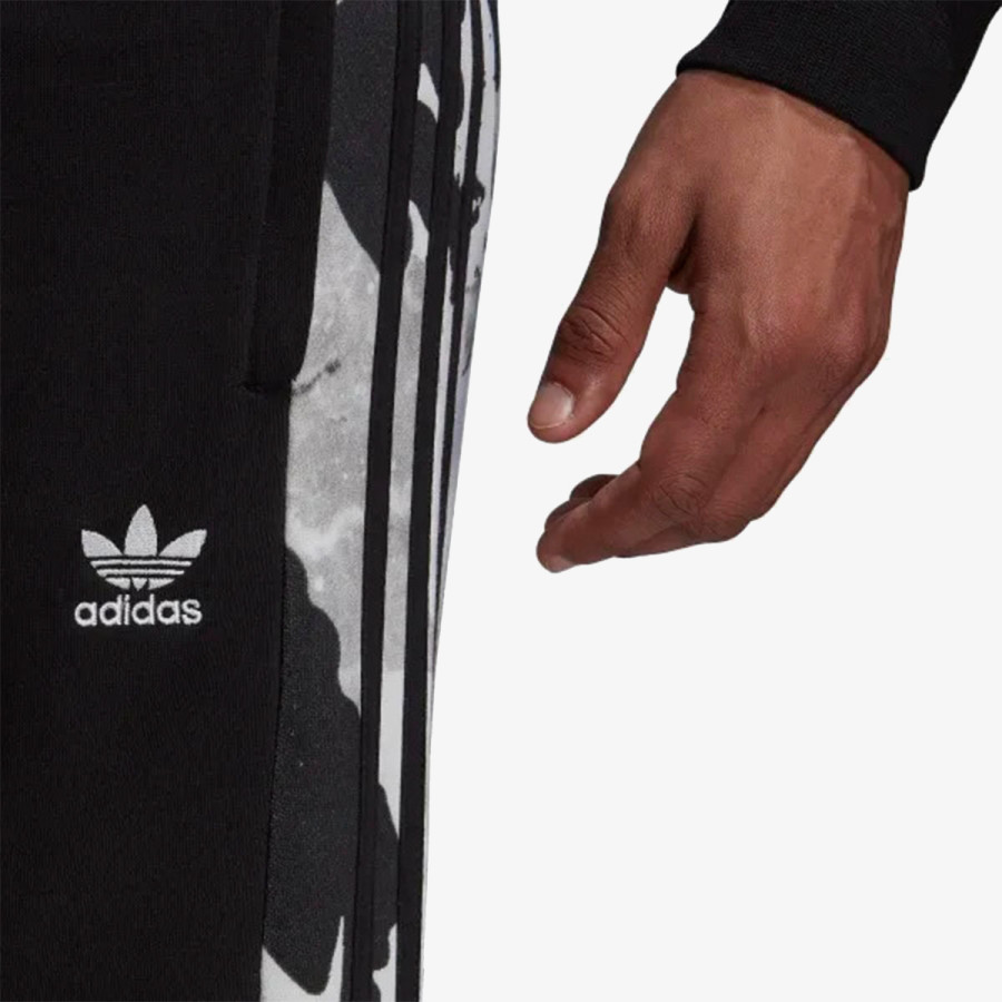 adidas Melegítőnadrág CAMO SWTPNT 