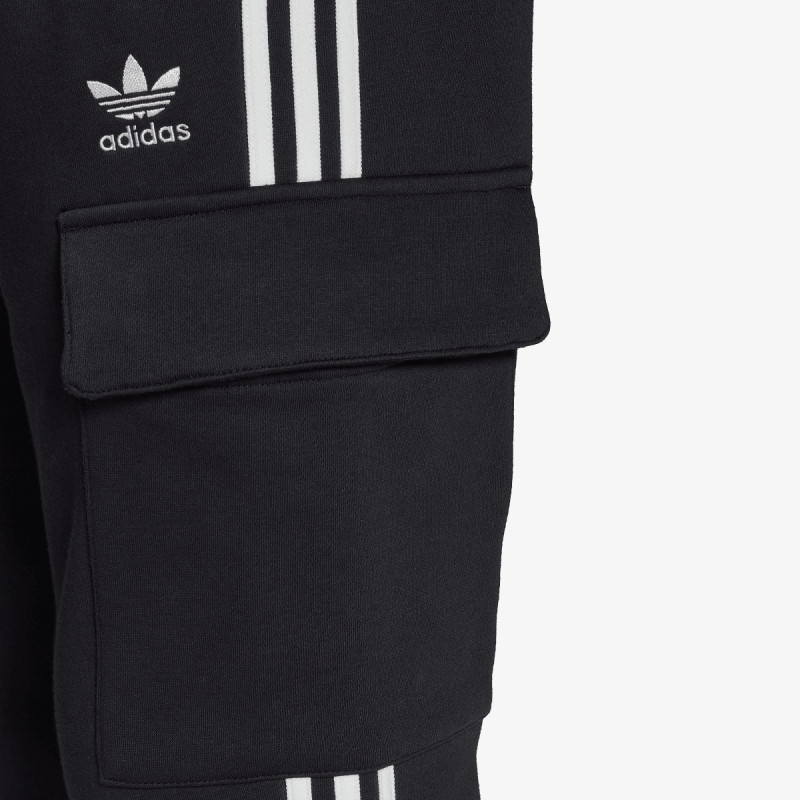 Adidas Melegítőnadrág 3-STRI-CARGO SL 
