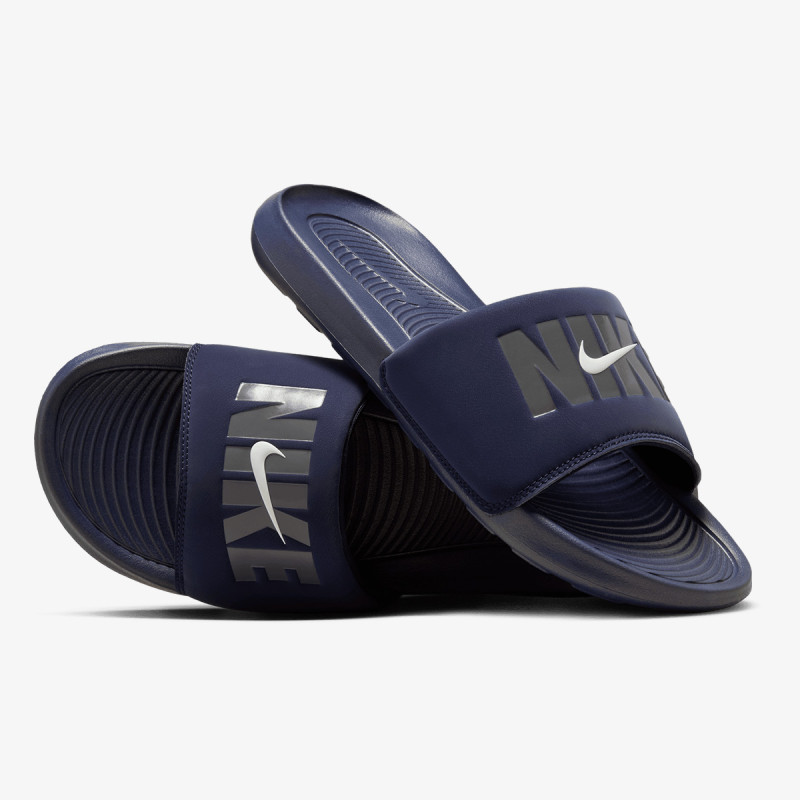 Nike Papucsok Victori One 