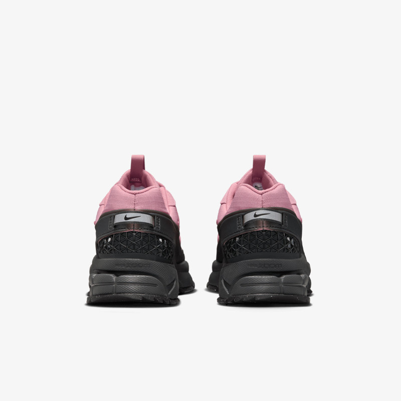 Nike Sneaker W NIKE ZOOM VOMERO ROAM 