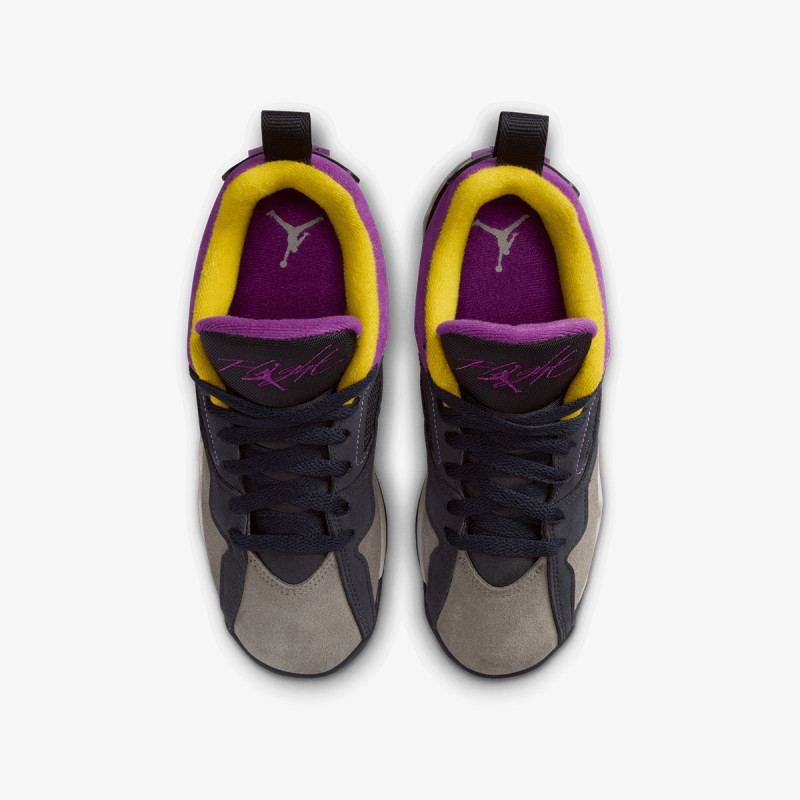 Nike Sneaker AIR JORDAN 7 RM BG 