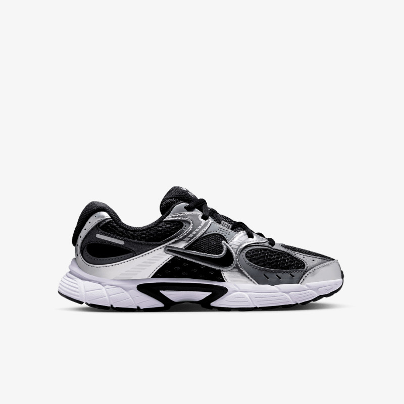 Nike Sneaker NIKE V5 RNR BG 